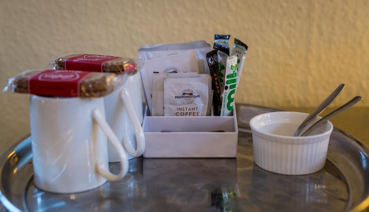 Portland House Bed and Breakfast Κέσγουικ Εξωτερικό φωτογραφία