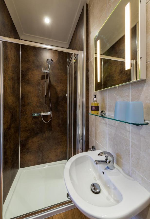 Portland House Bed and Breakfast Κέσγουικ Εξωτερικό φωτογραφία